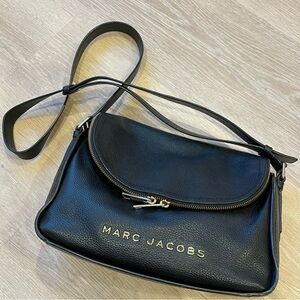 Marc Jacobs The Groove Leather Mini Messenger Bag Black